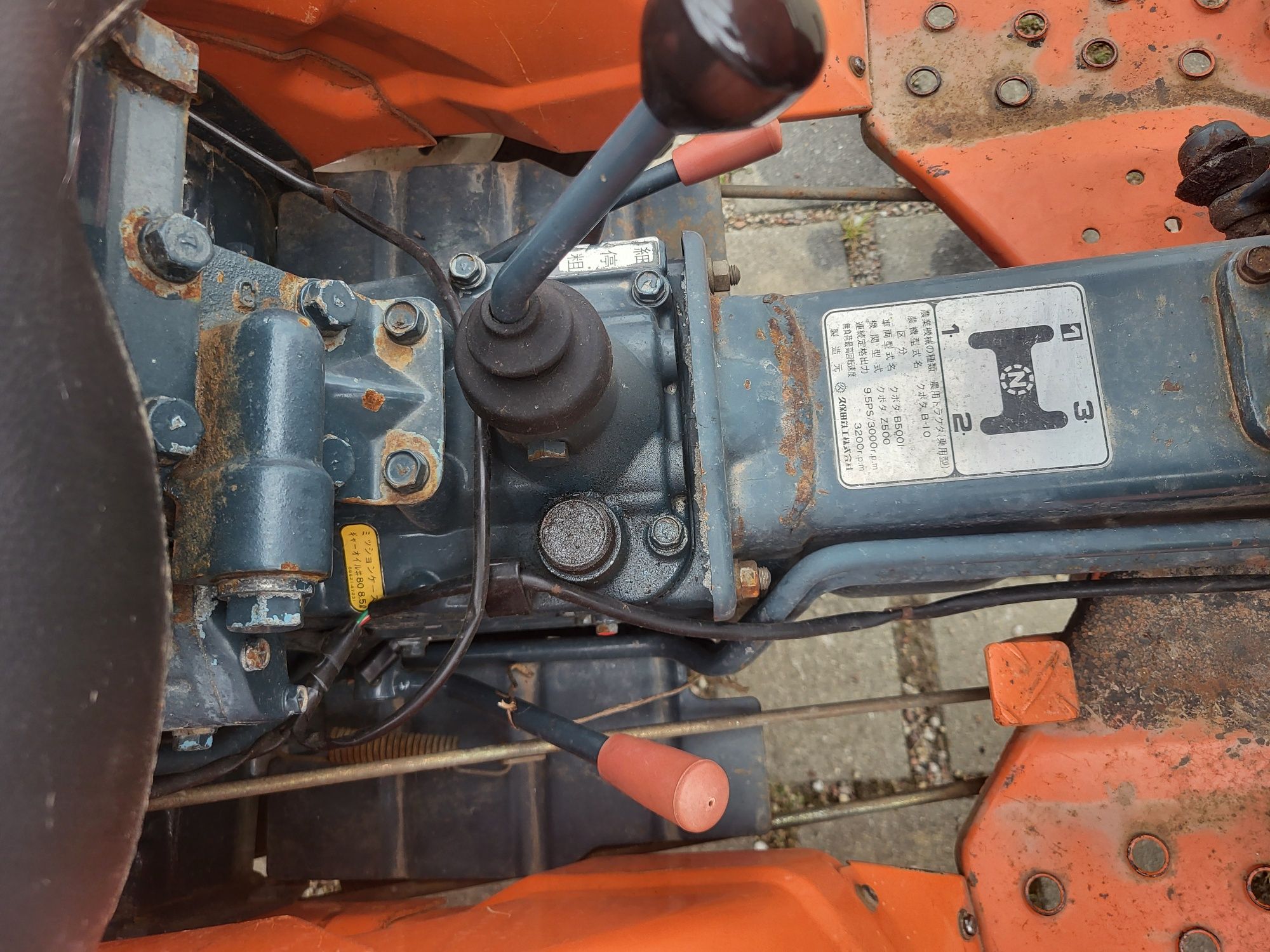 Traktorek Kubota Bulltra B10