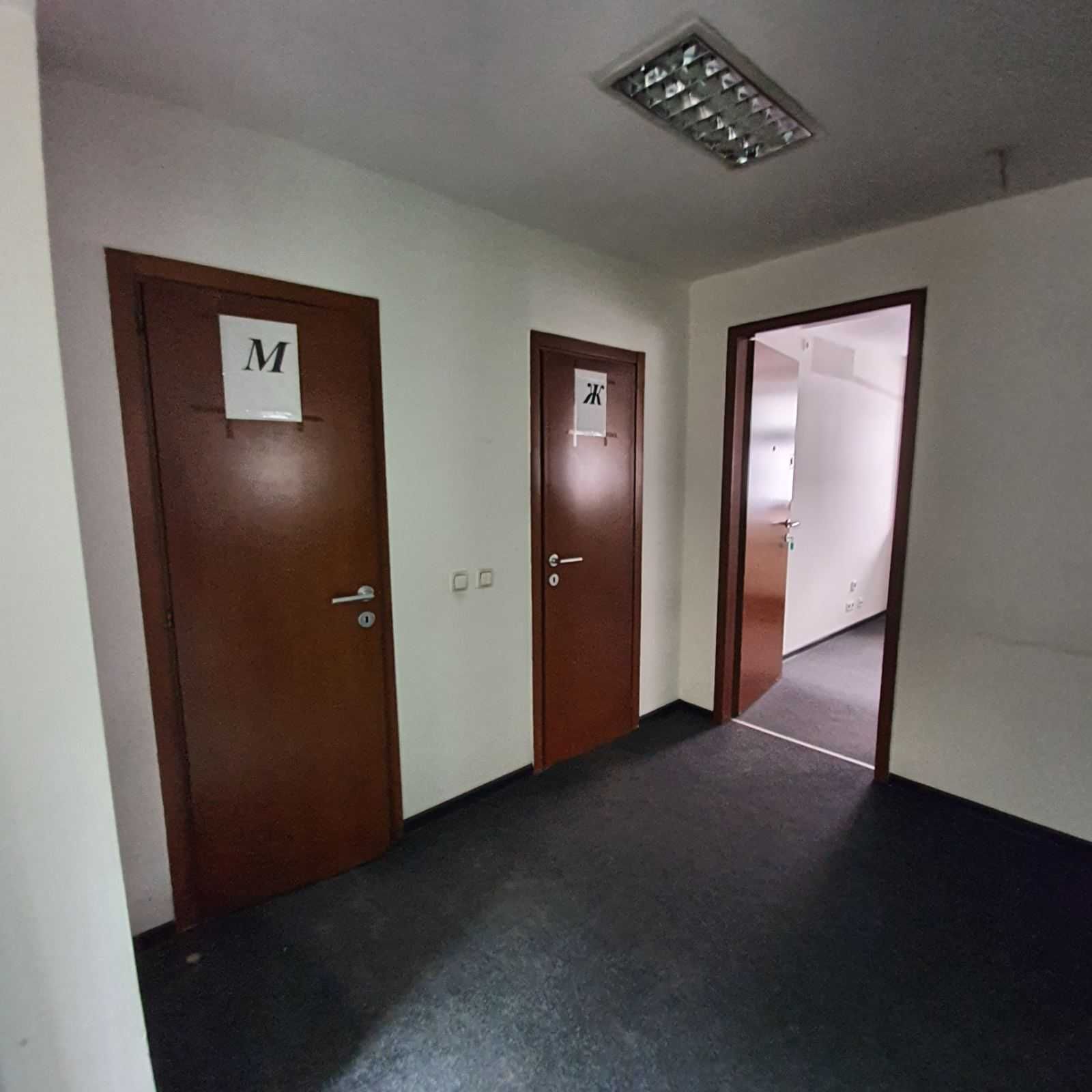 Продаж бізнес-центру 2735 кв.м, вул. Січових Стрільців, 20 (Центр)