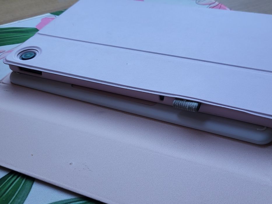 Capa + teclado Tablet