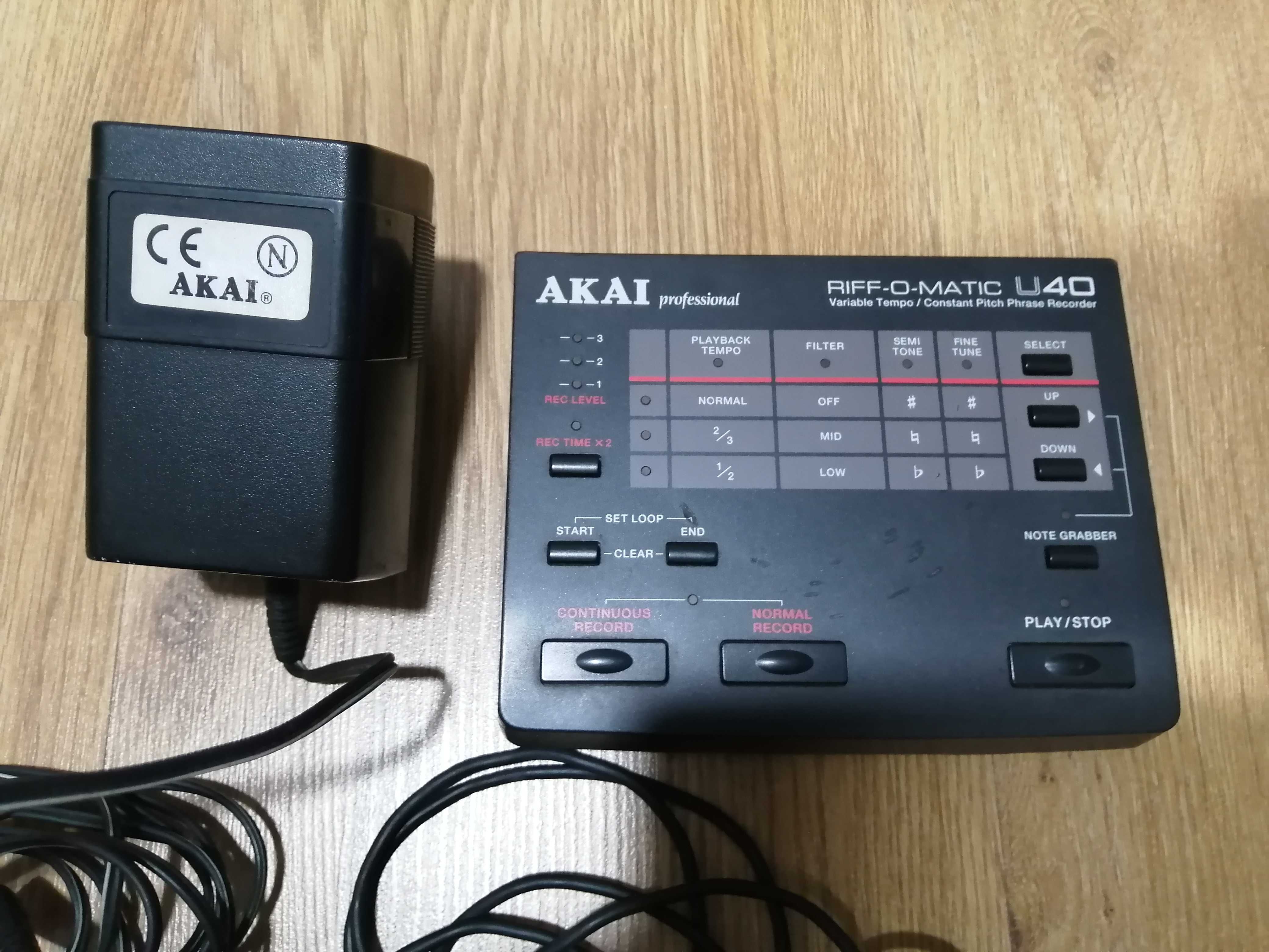 AKAI Riff o-matic U40