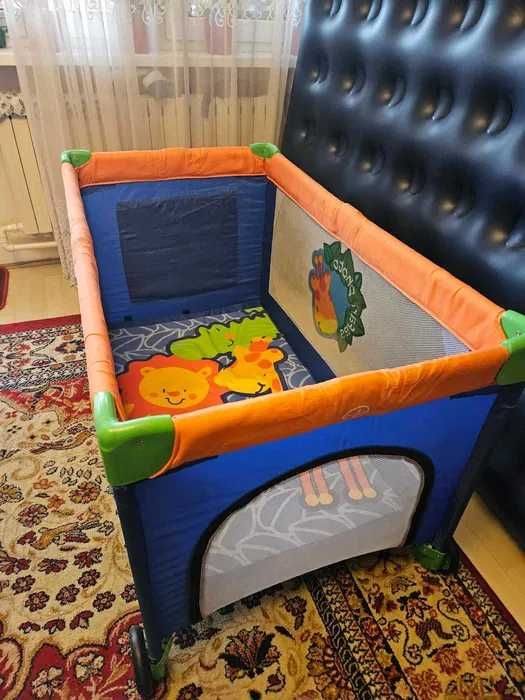 Sprzedam łóżeczko turystyczne firmy Baby Mix Safari.
