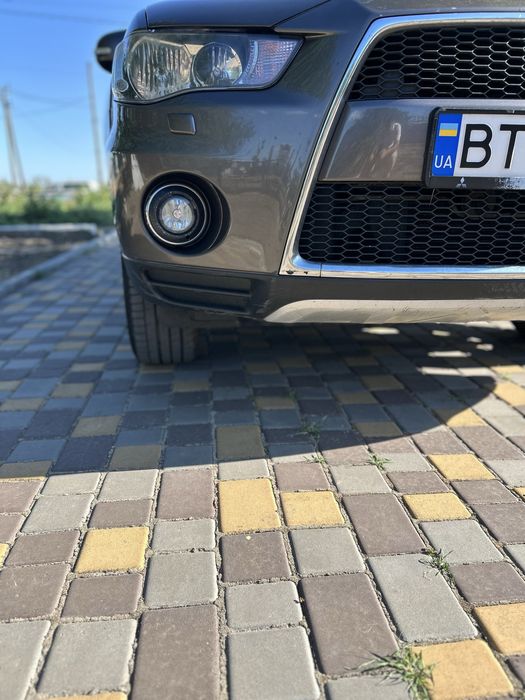 Продам особистий автомобіль MiTSUBISI