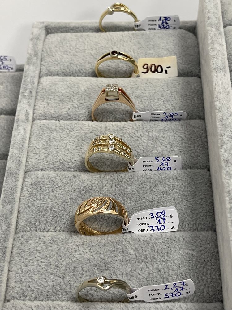 Złoty pierścionek 585, rozmiar 17