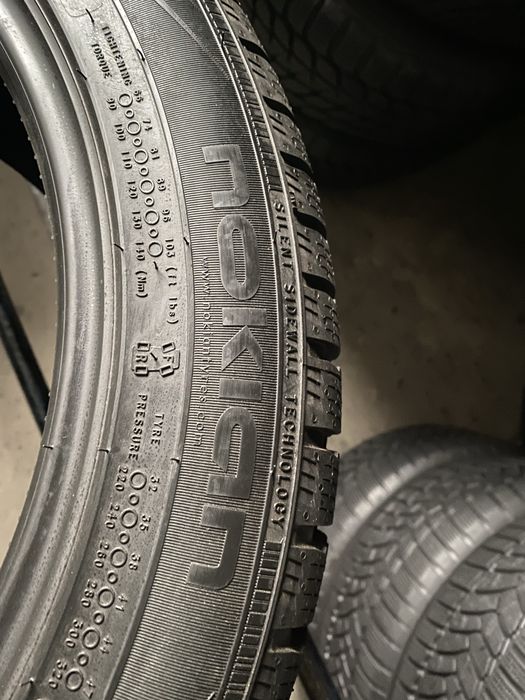 Шини нові 245/45/17 - 2шт nokian WR A4 зима