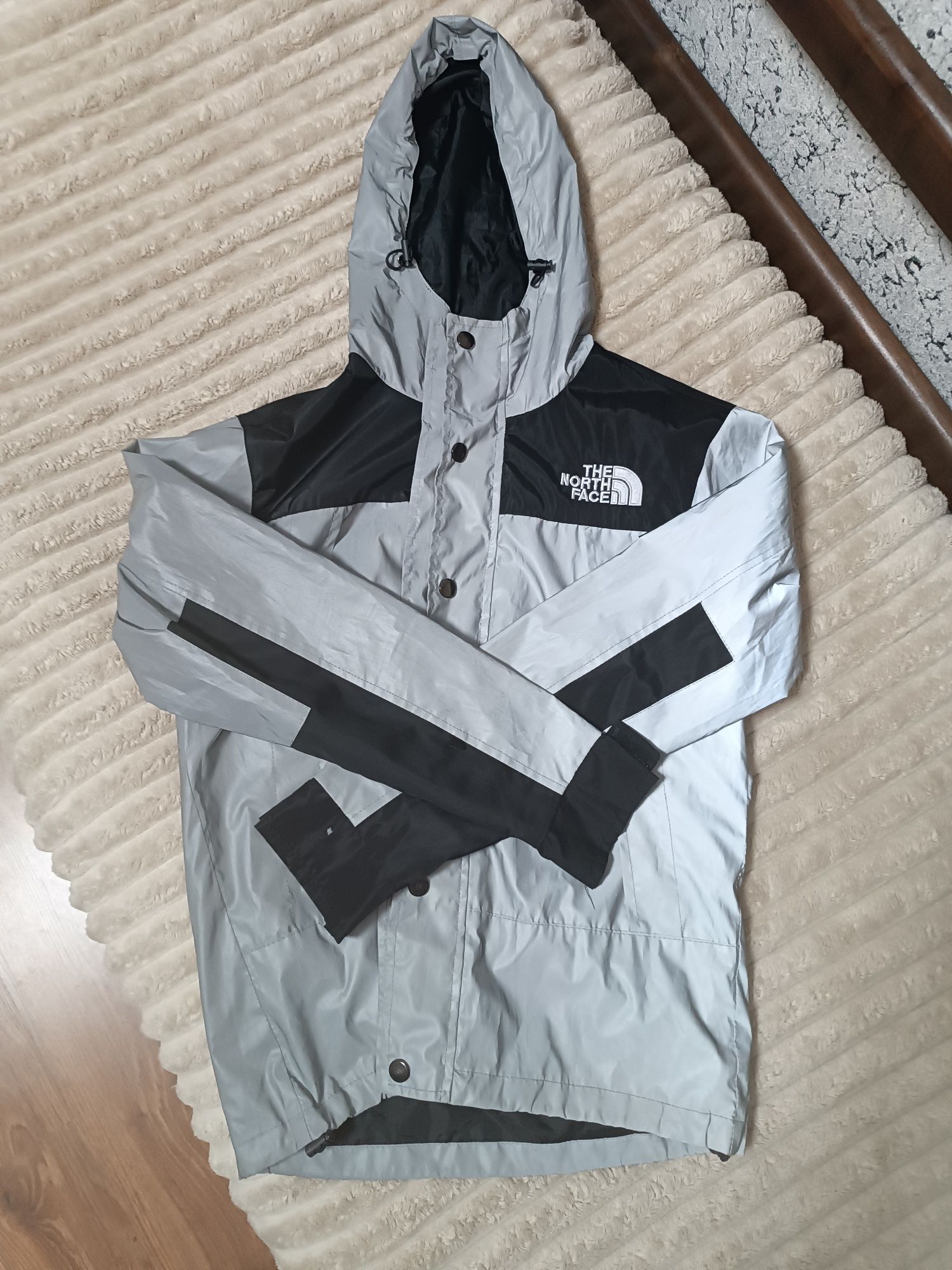 Рефлективна Куртка Supreme TNF black вітровка суприм чорна