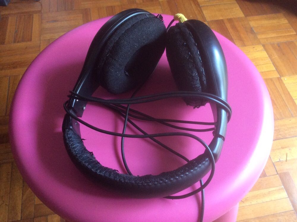 Fones