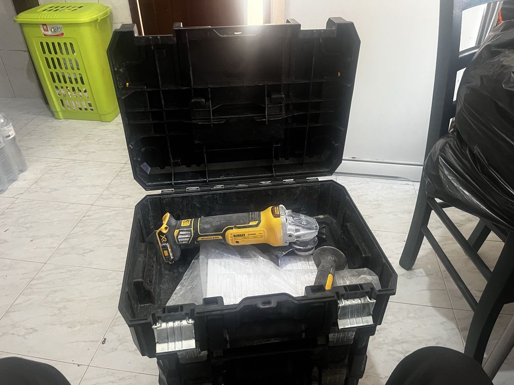 Vendo os dois nao vendo separado esta nova usado poucas vezes