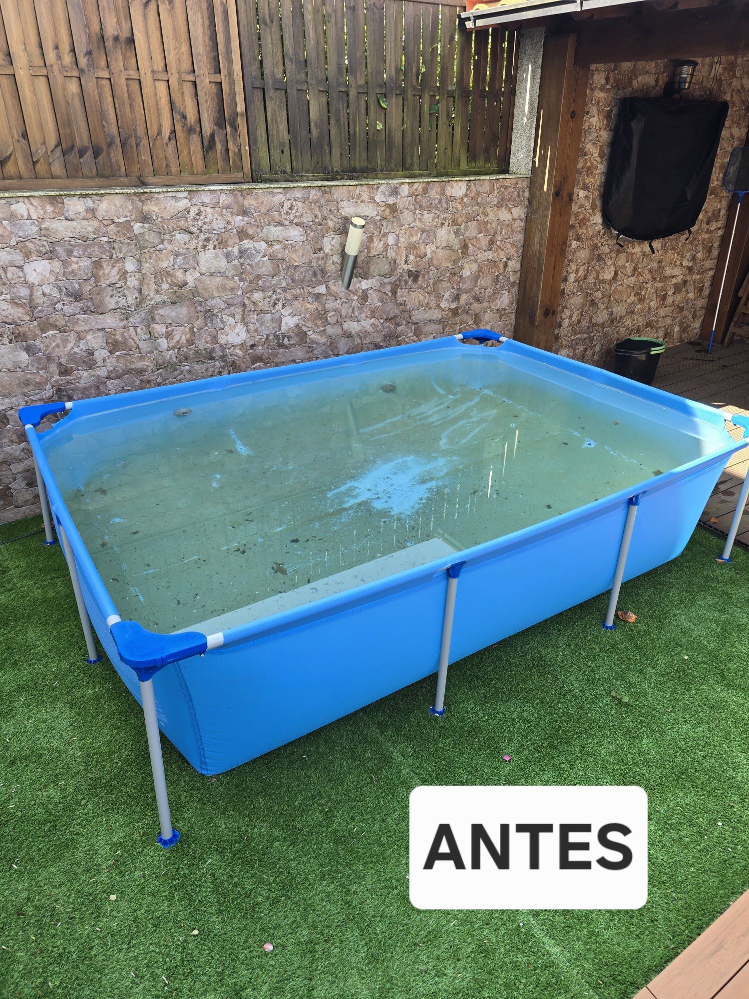Manutenção e limpeza de piscinas