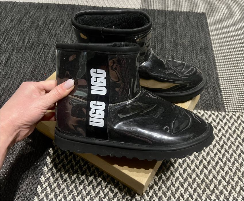 Ugg оригінал розмір 37