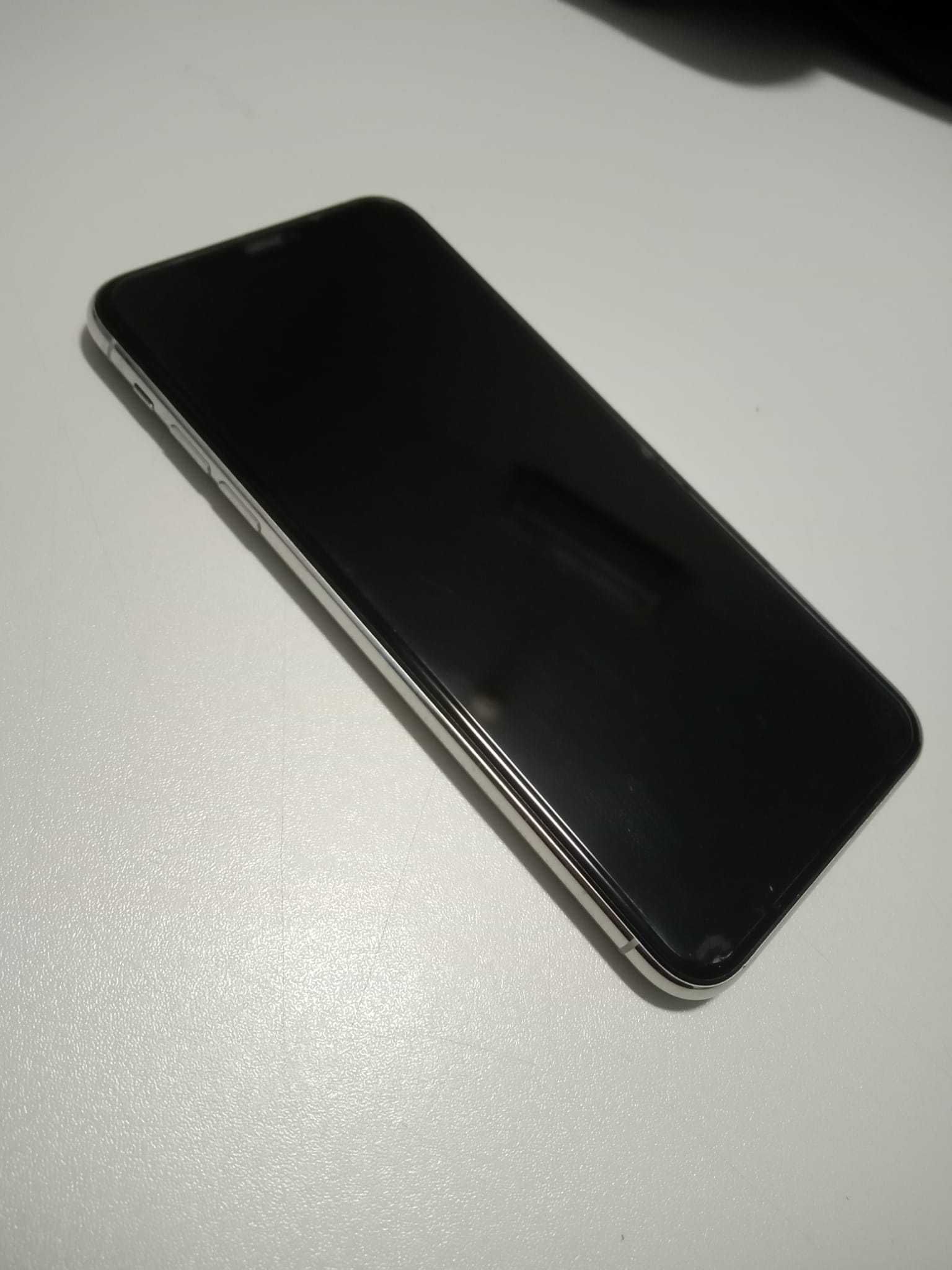 iPhone 11 Pro Max 64gb