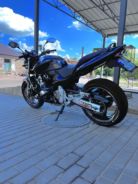 Продам. Honda hornet 600f2