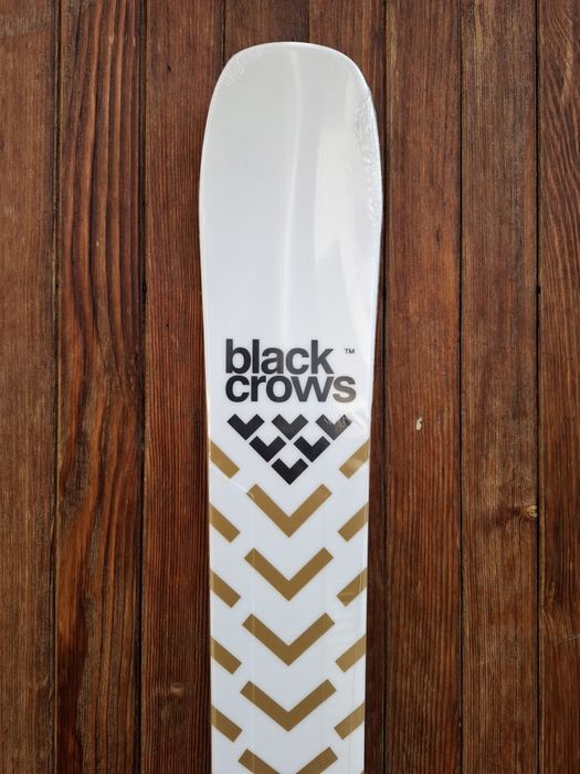 Narty zjazdowe all mountain Black Crows Justis 177 cm