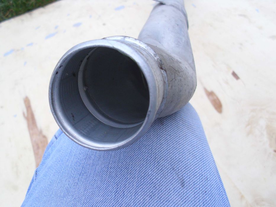 Rura przewód intercoolera Audi Q7,Q8,Touareg Porsche Cayenne