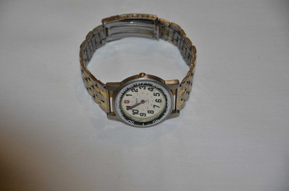 Годинник стильний чоловічий EDISON +2 Годинника в подарунок не робочих