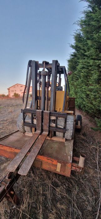 Empilhador Caterpillar