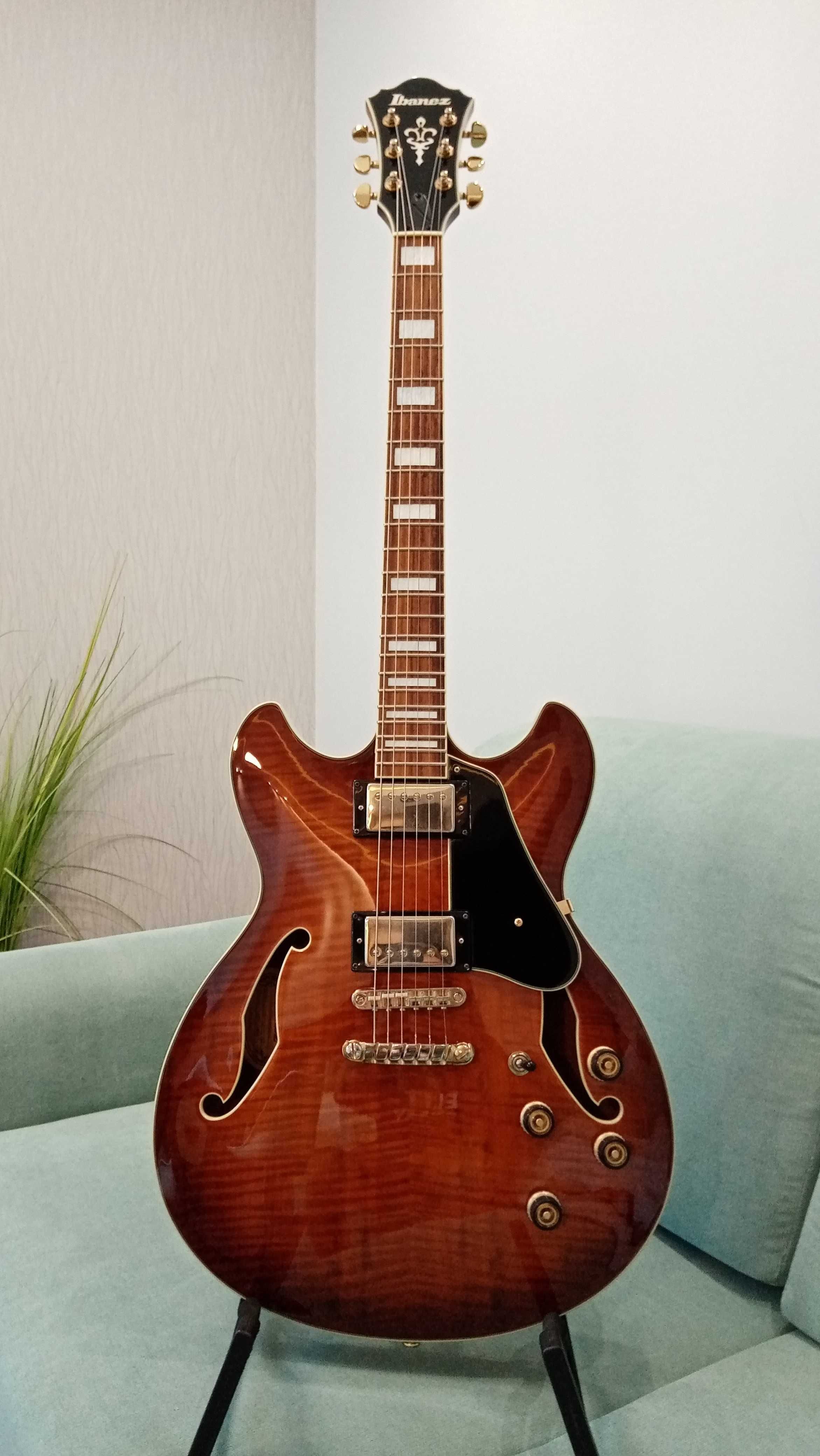 Gitara Ibanez Artcore Expessionist AS93FM VLS
