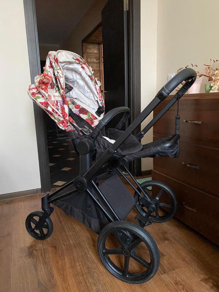Візочок 2 в1 Cybex Priam Lux Spring Blossom.