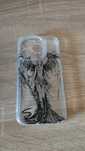 Etui do iPhone 15 pro z malunkiem