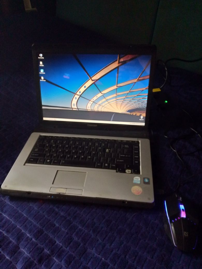 Ноутбук Toshiba Satellite A205