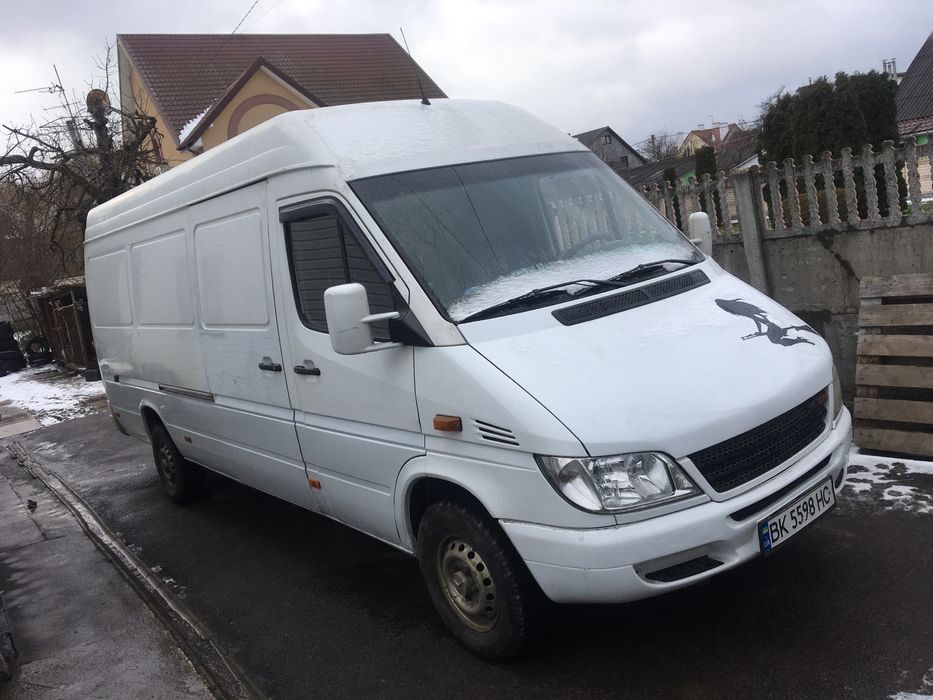 Вантажні перевезення, Бус, Вантажне таксі