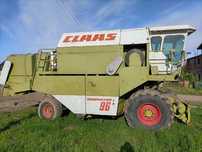 Claas Dominator 96 Heder 5.1 m z stołem do rzepaku. Silnik mercedesa.