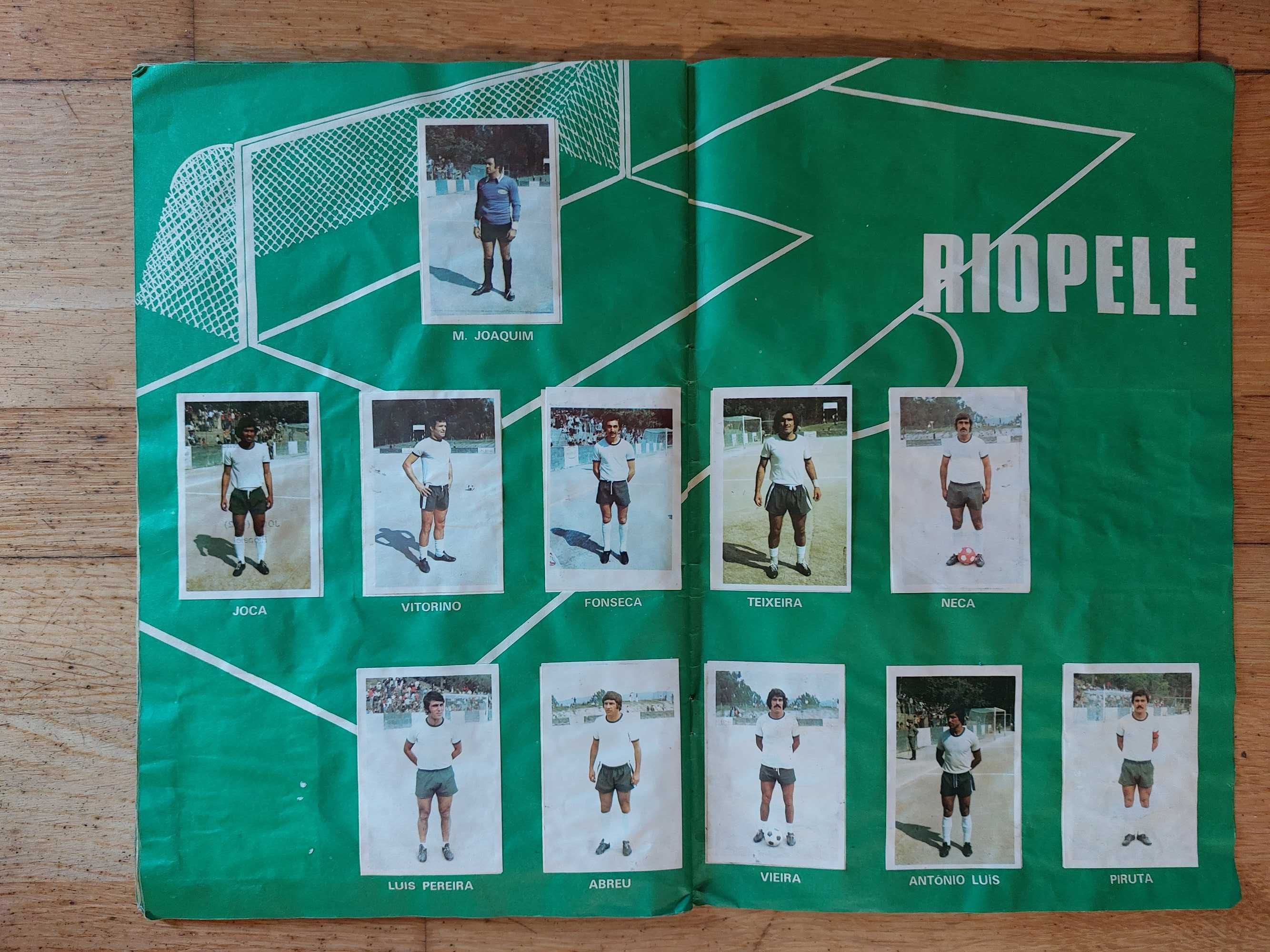 Caderneta de cromos "Desporto Rei 1977/78"  - Completa