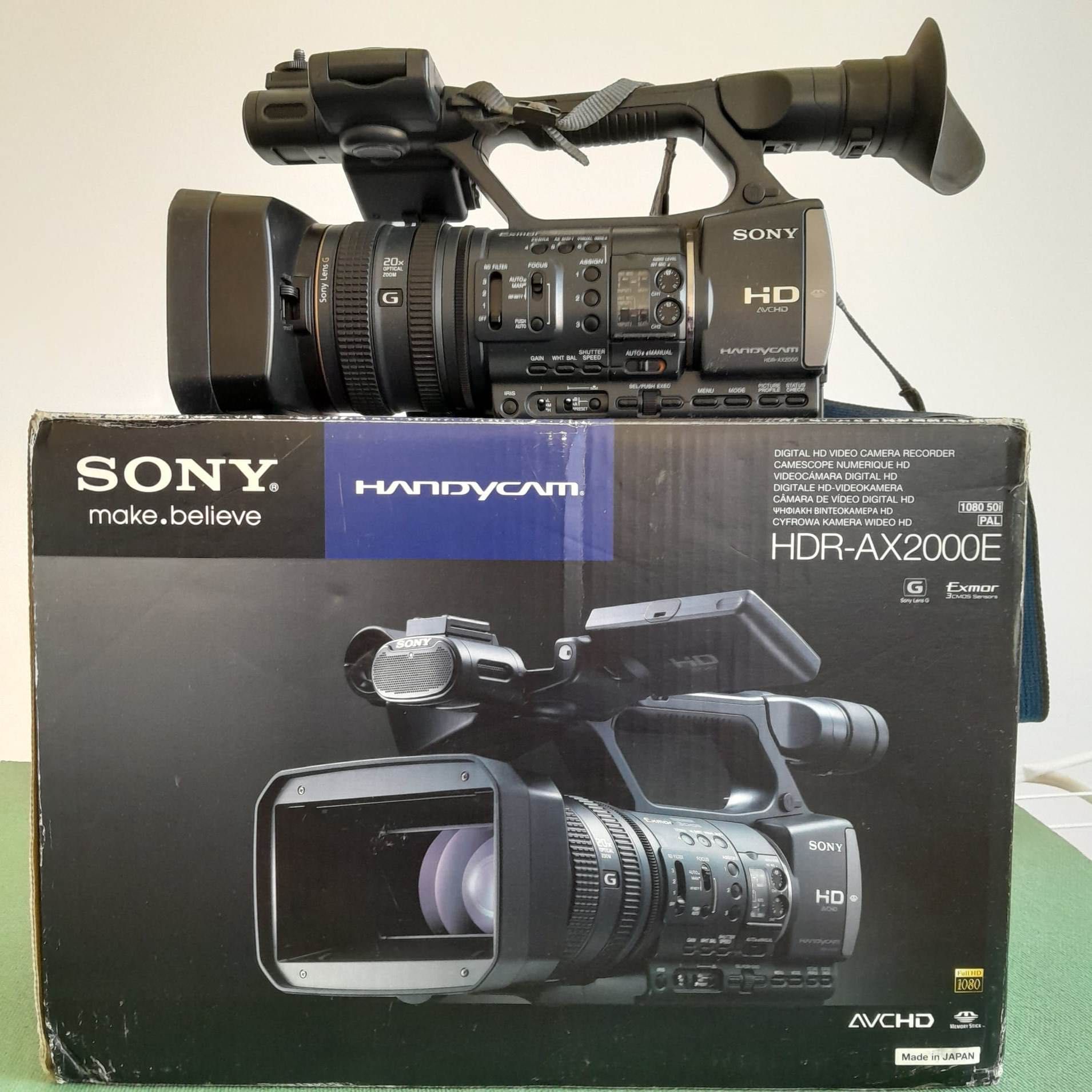 Kamera Sony full HDR-AX2000E