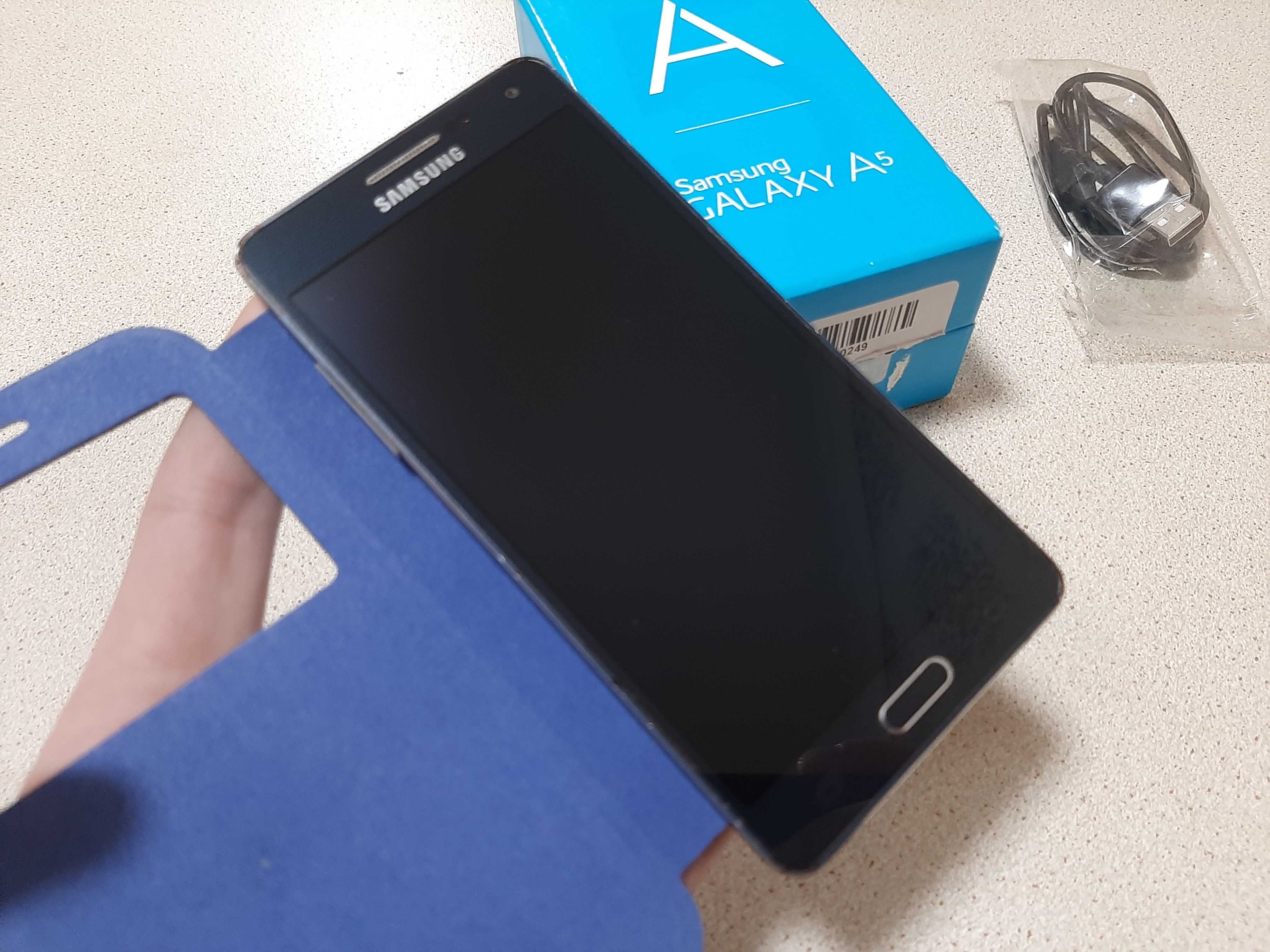 Смартфон Samsung Galaxy A5/A500FU