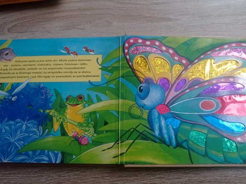 „Gąsienica Gabrysia poznaje kolory" książka dla dzieci