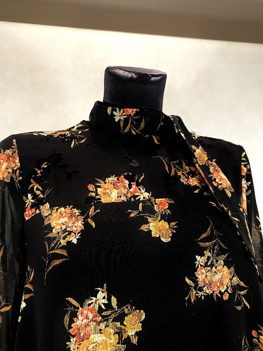 Sukienka mini zara luźna oversize S M 36 38 kwiaty prosta elegancka