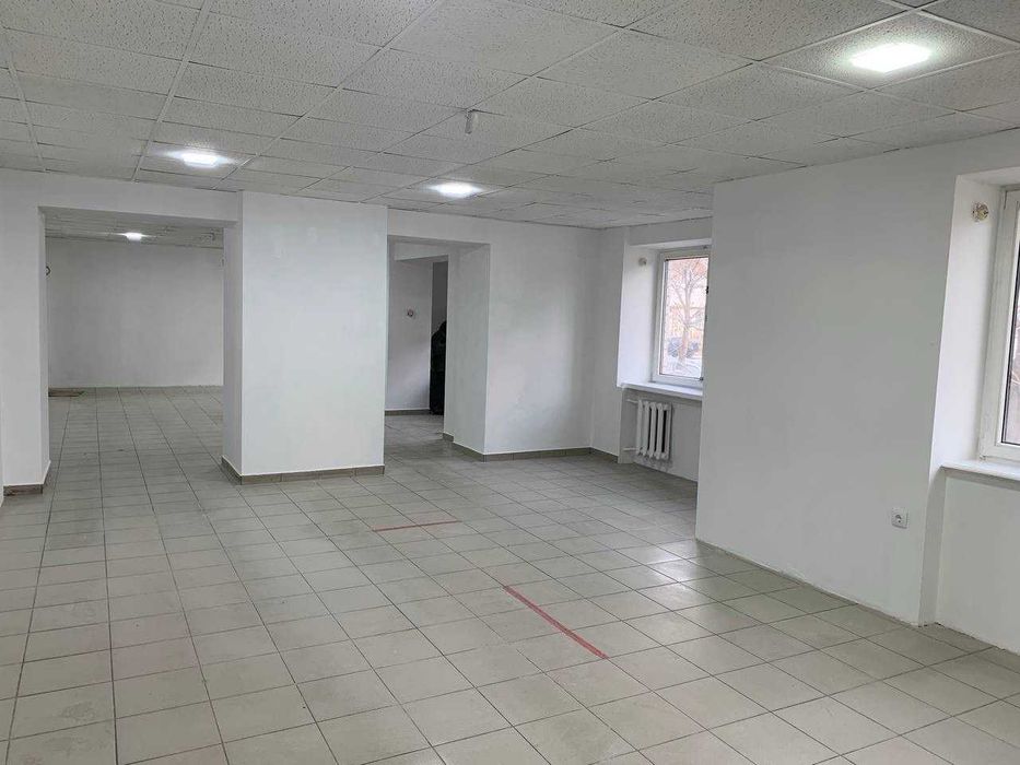 Аренда Центр  10-100м² под магазин,торговое помещение, отд.вход.пл.Св.