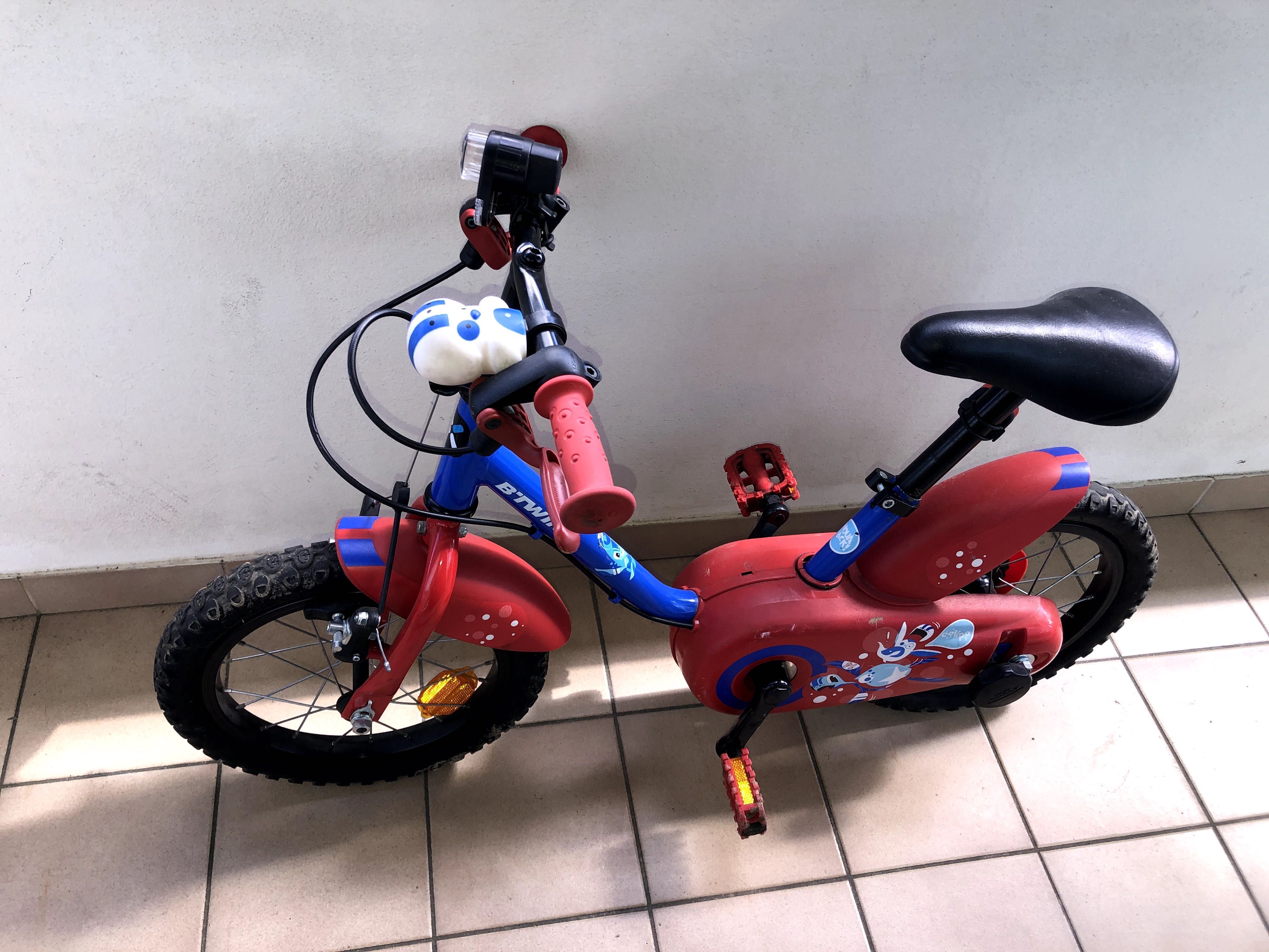 Bicicleta criança 3-6 anos, BTWin, completa em bom estado