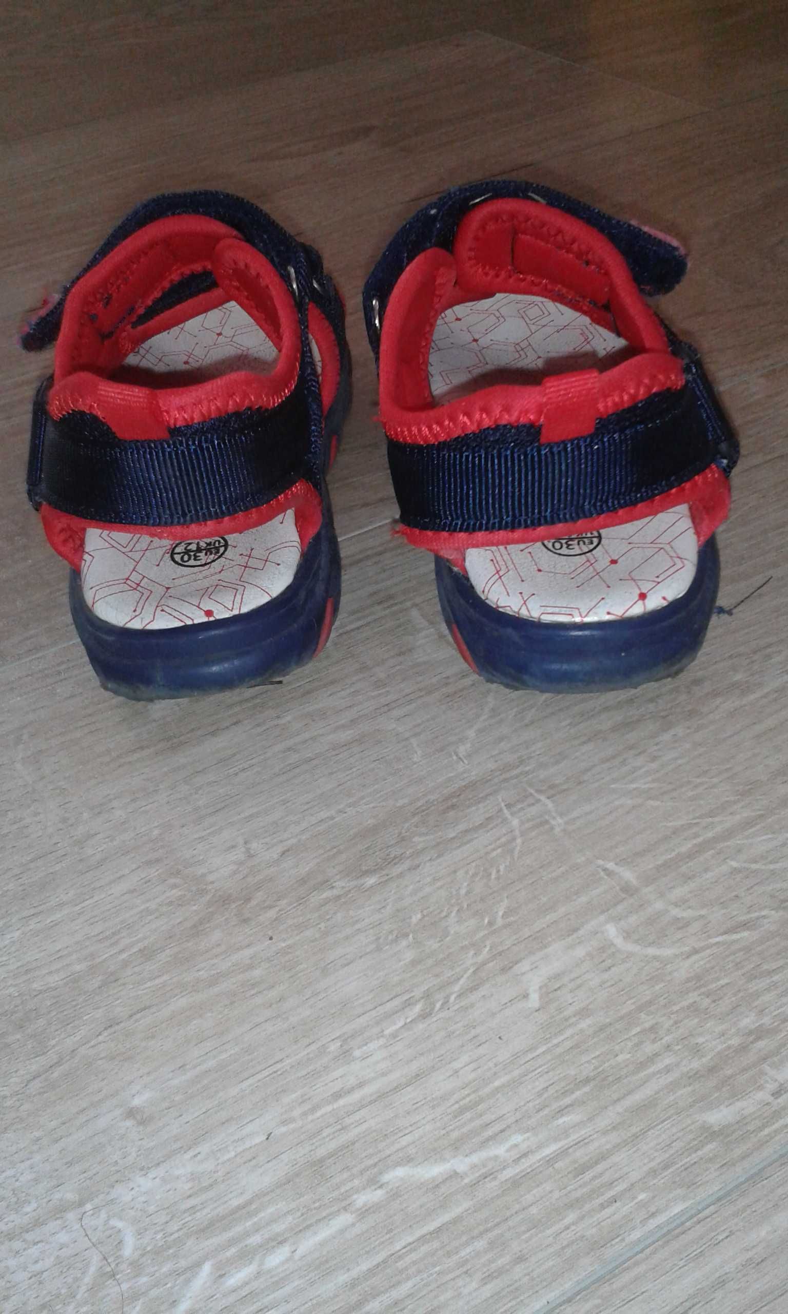 30 Sandały chłopięce zapinane na rzep buty na lato letnie