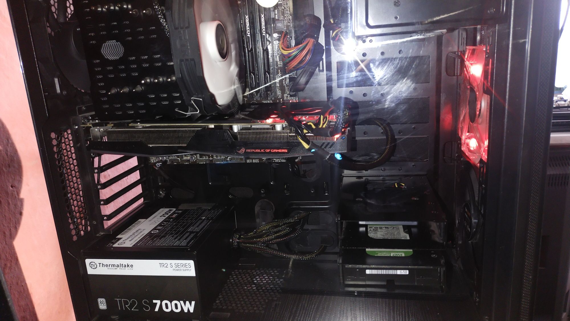 Zestaw komputerowy PC dla Gracza.