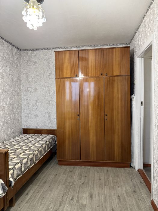 Здам в оренду двокімнатну квартиру по пр-ту Михайла Грушевського