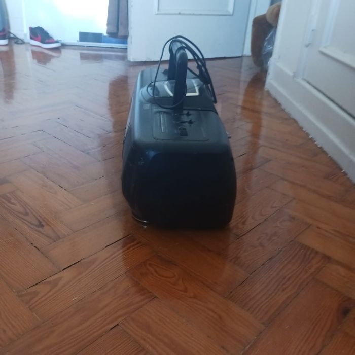 Rádio com leitor de cassete