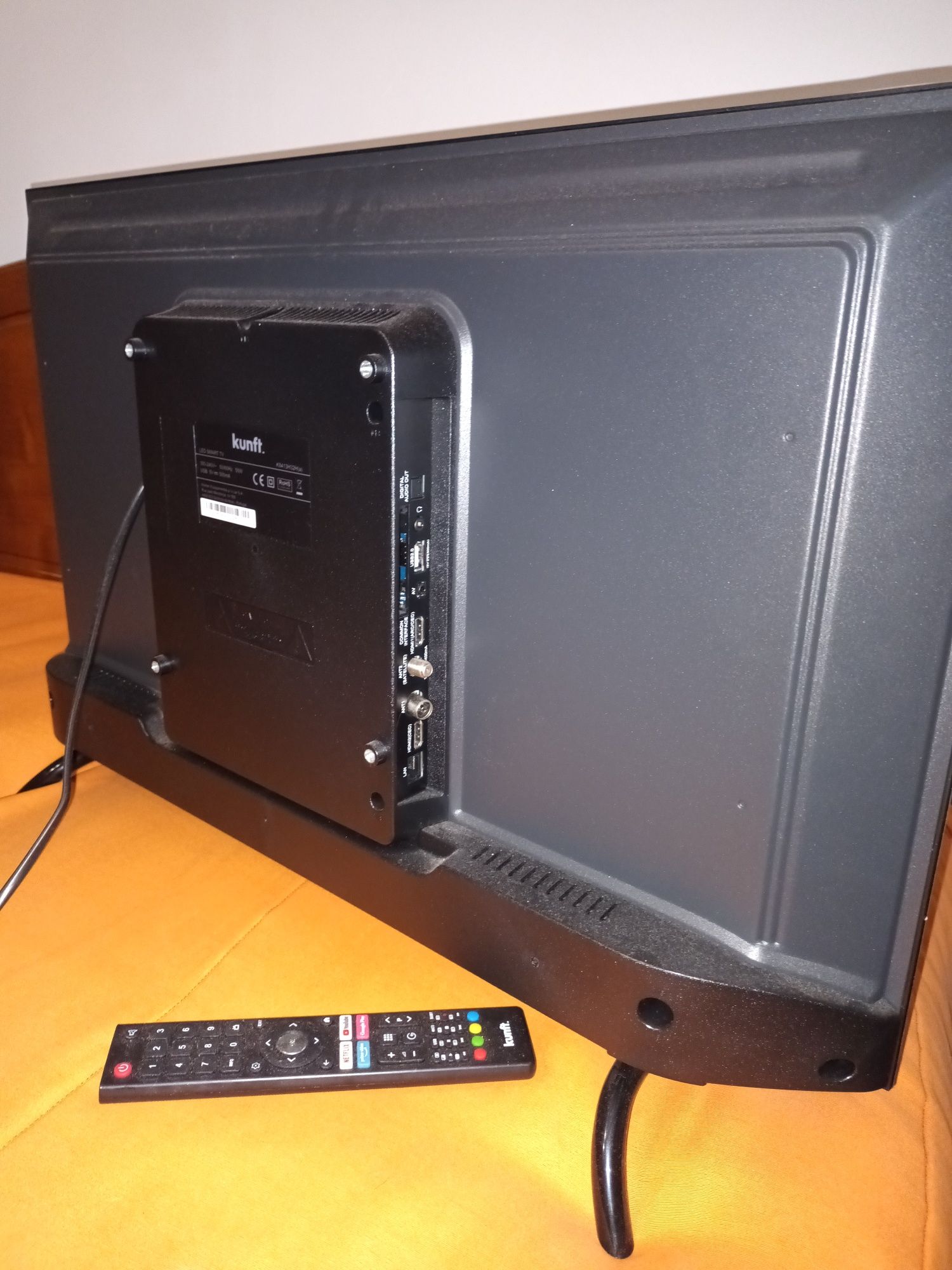 Smartv Kunft 81cm