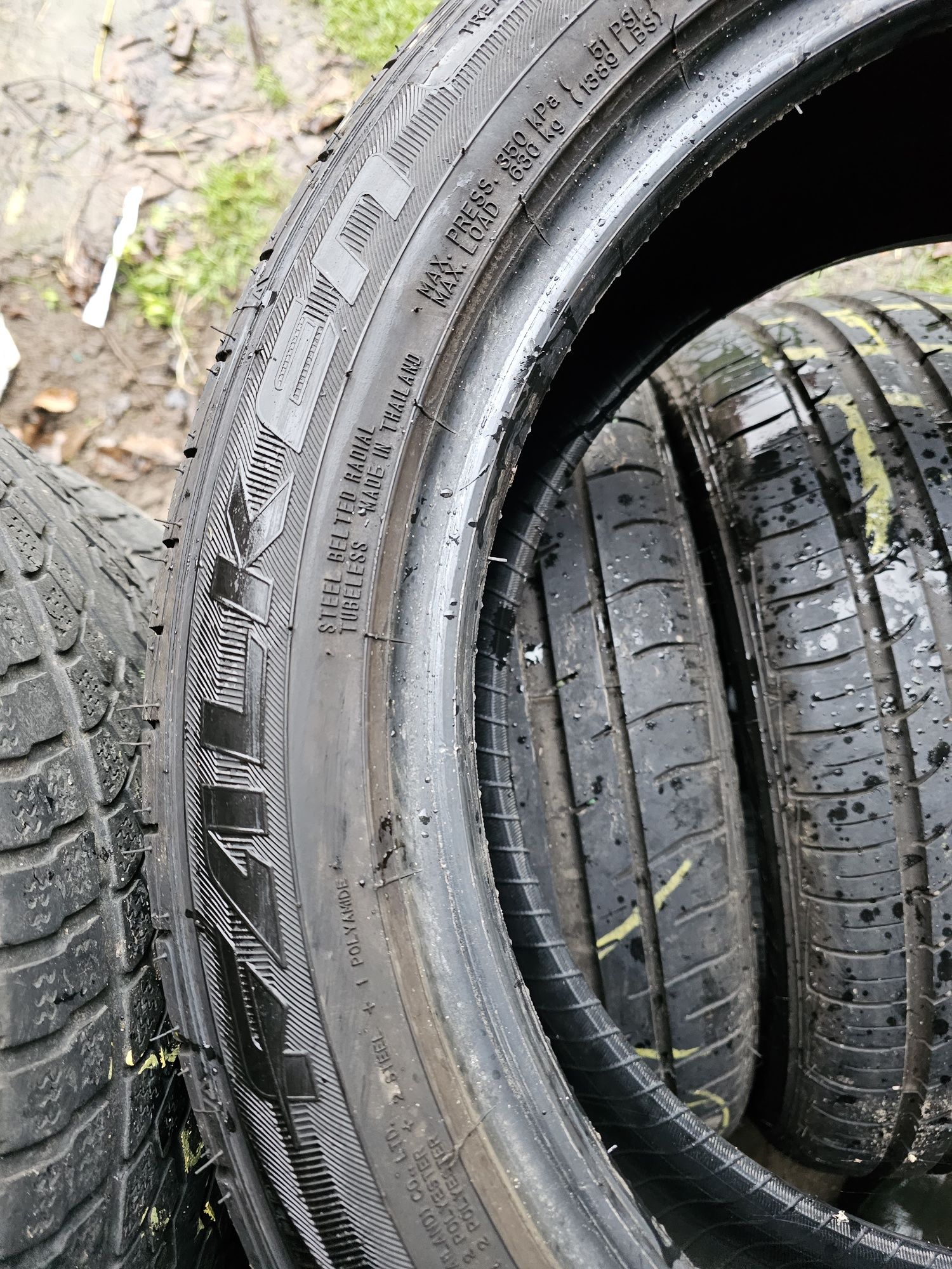 Opony letnie Falken 215/50R18