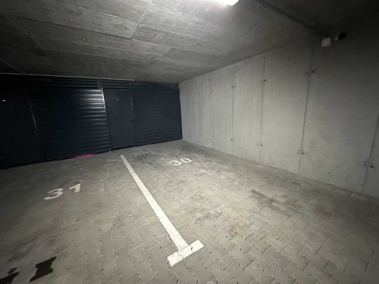 Польща Трикімнатна квартира-студія, парковкою та гаражами,90м²–Rzeszów