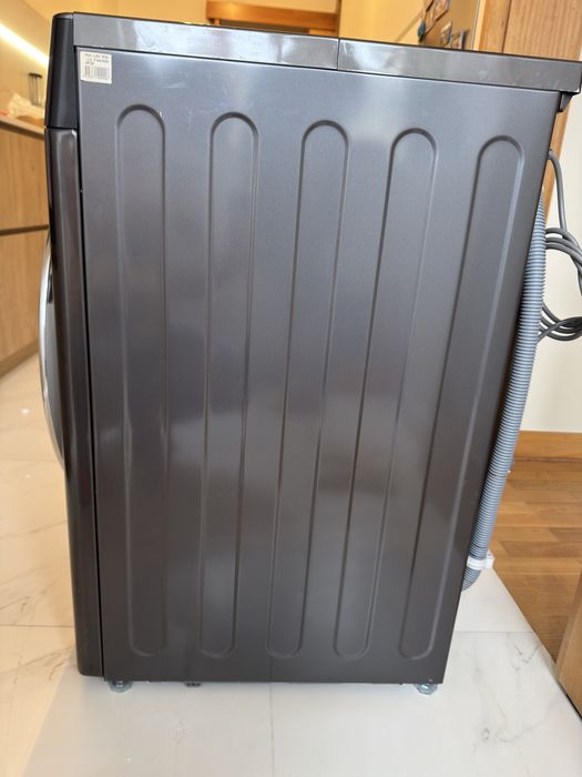 Maquina de lavar a roupa LG com placa eletrica avariada