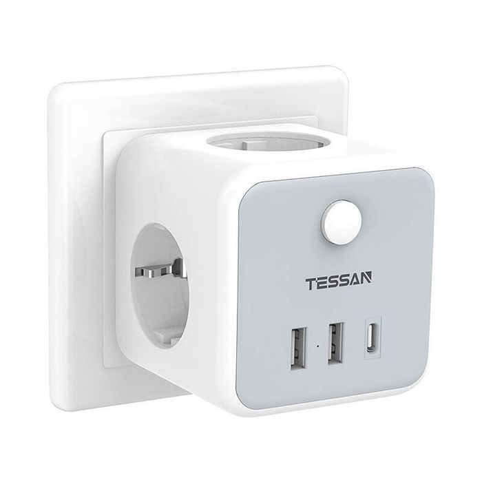 Gniazdko Ścienne Tessan Ts-301-De-C 3Xac 2Xusb-A Usb-C 2500W