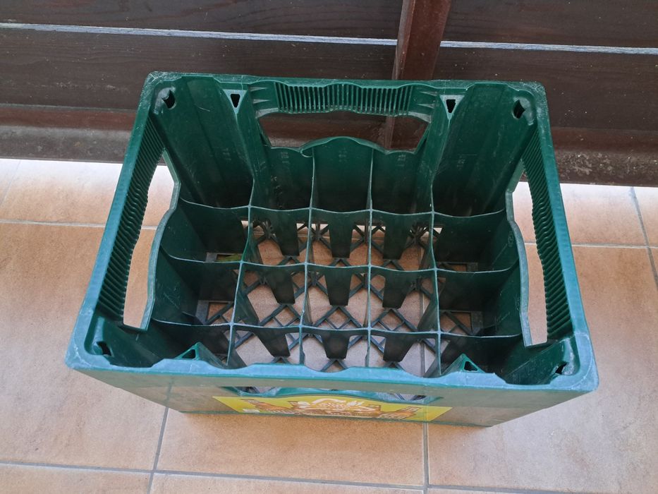 Skrzynka, transporter na butelki 0,5l