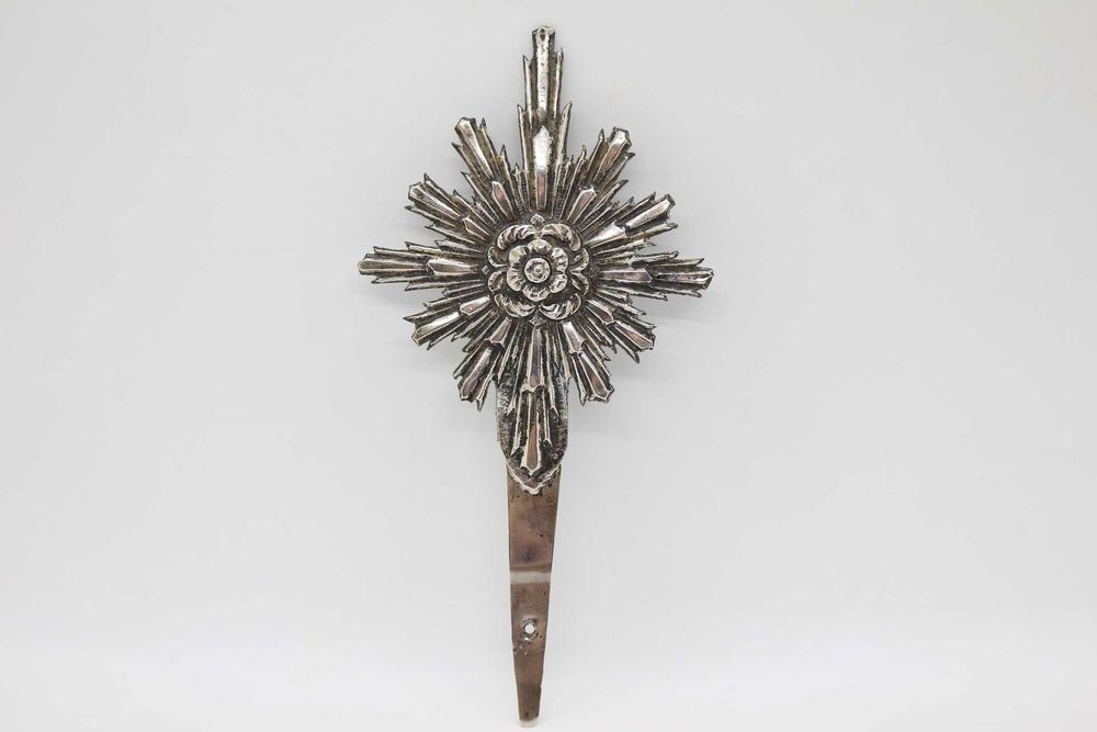 Arte Sacra Resplendor em Prata Floral 12 raios Antigo 8,5X17 altura cm