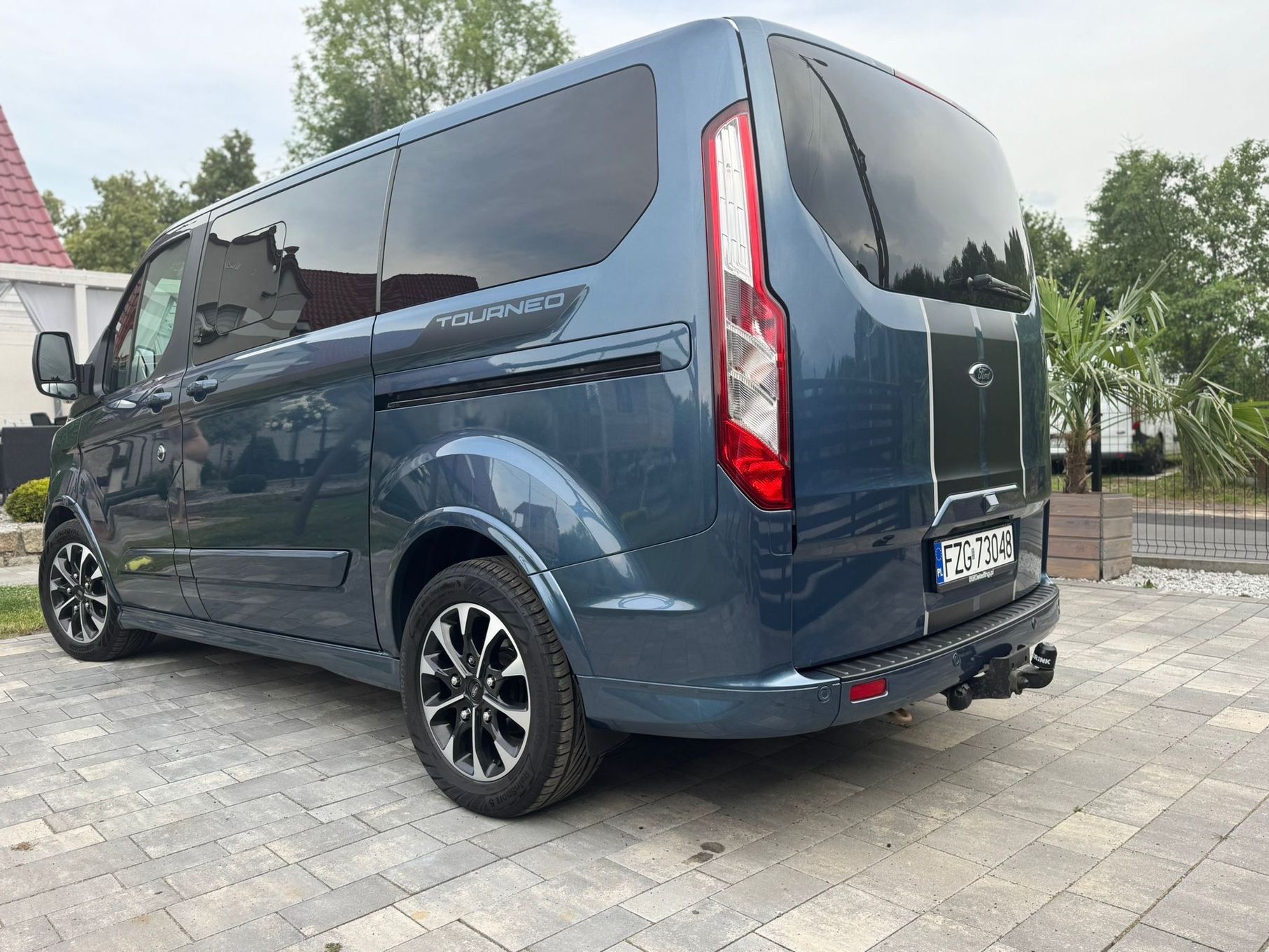 Ford Tourneo Custom Stan bdb , faktura VAT