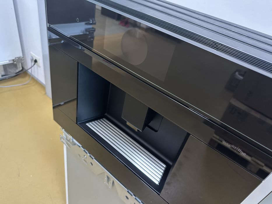 BOSCH CTL9181B0 ekspres ciśnieniowy do zabudowy WiFi