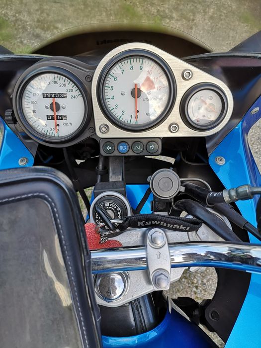 Kawasaki ZR-7S 2001r.