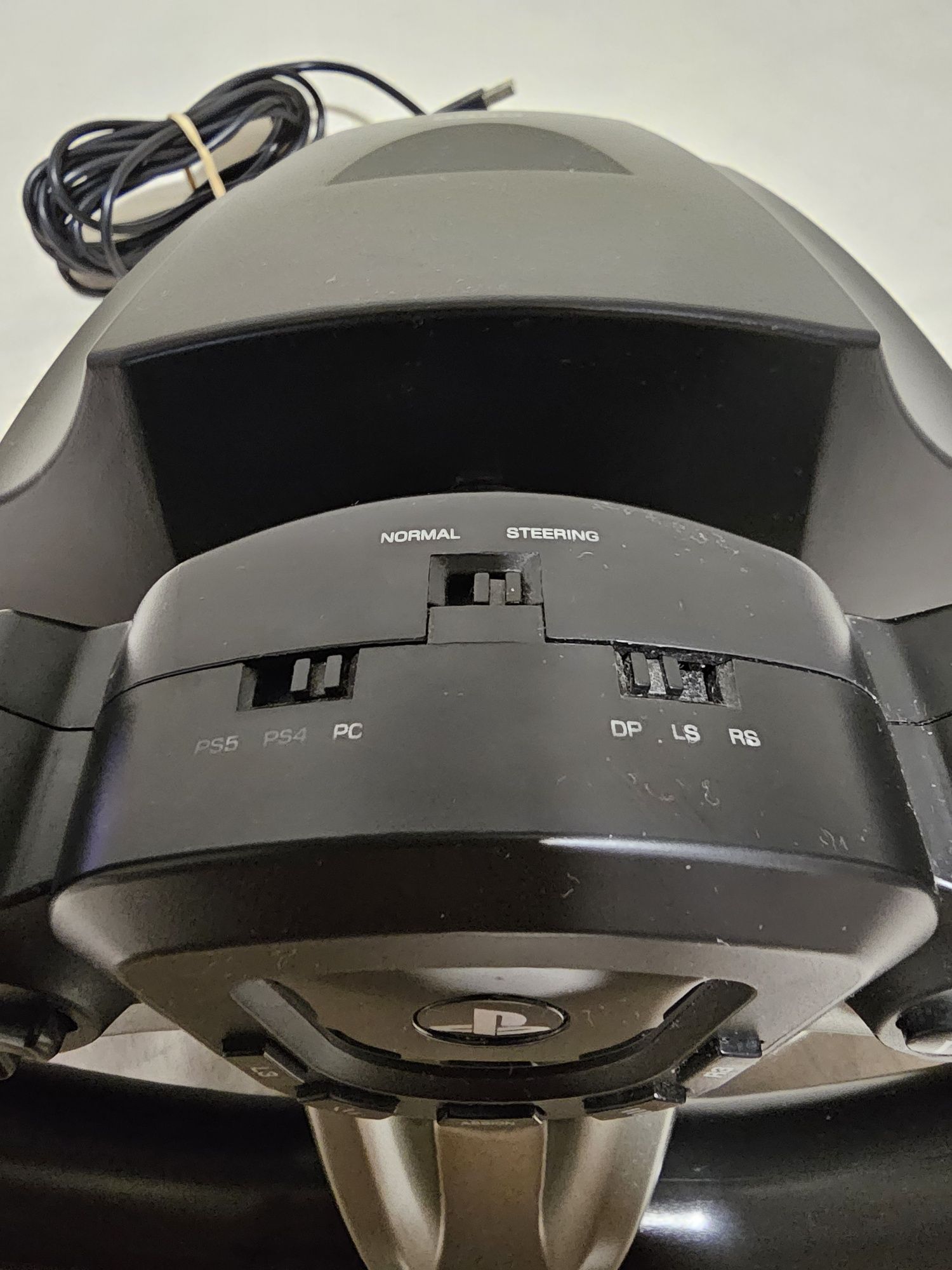 HORI Racing Wheel Apex