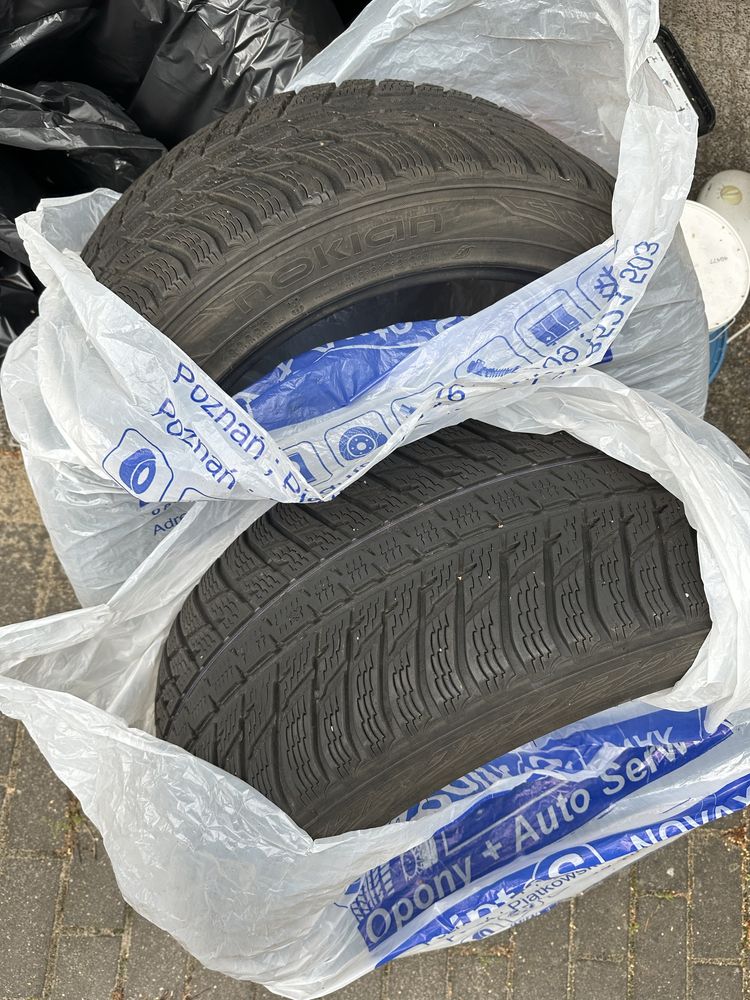Opony Nokian r.21