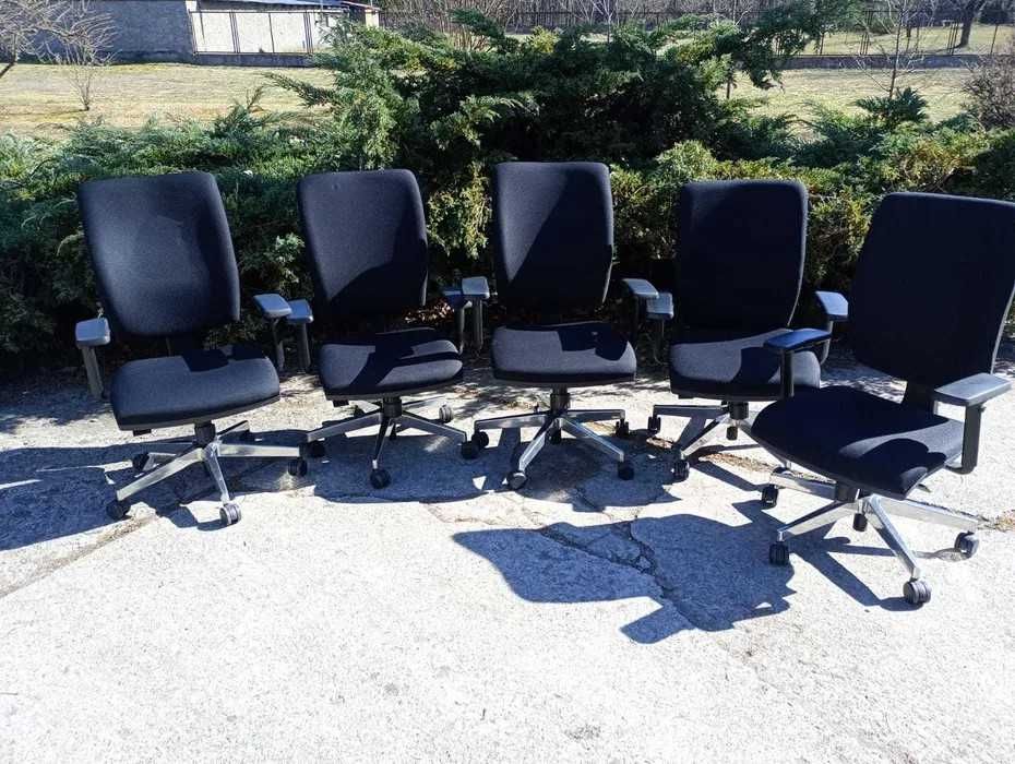 Fotel biurowy RIM czarny fotele krzesła biurowe obrotowe do biur domu