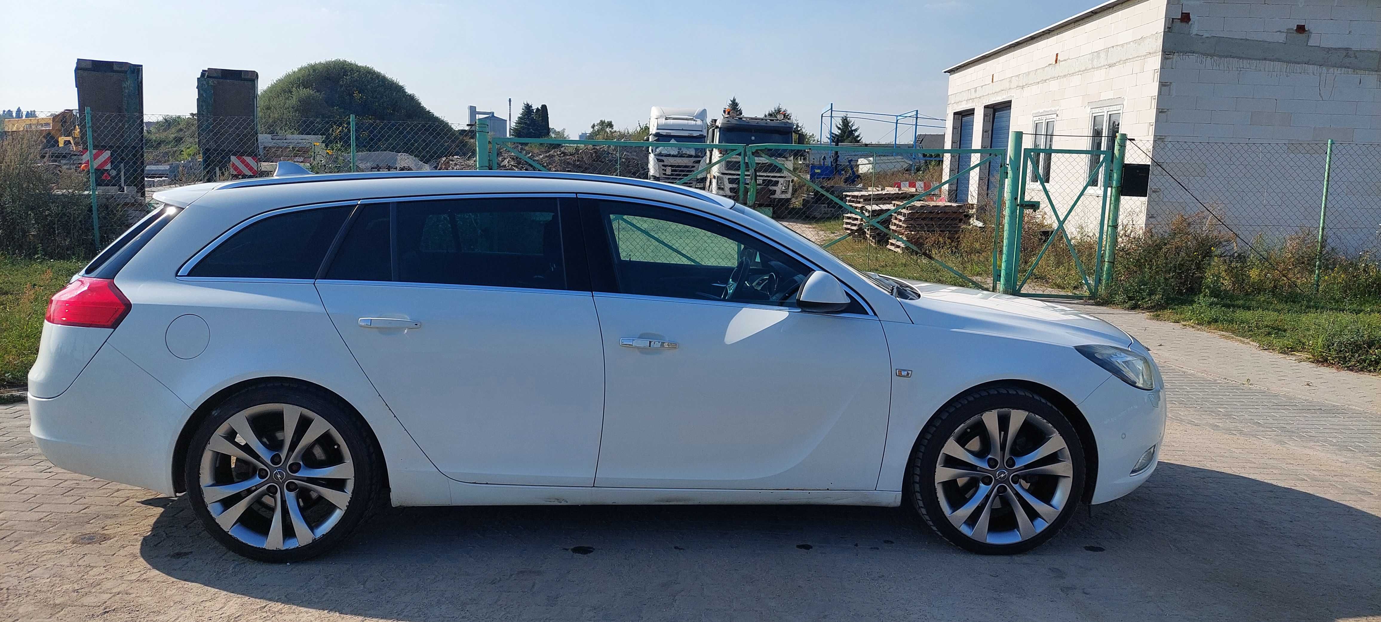 Opel Insignia  160